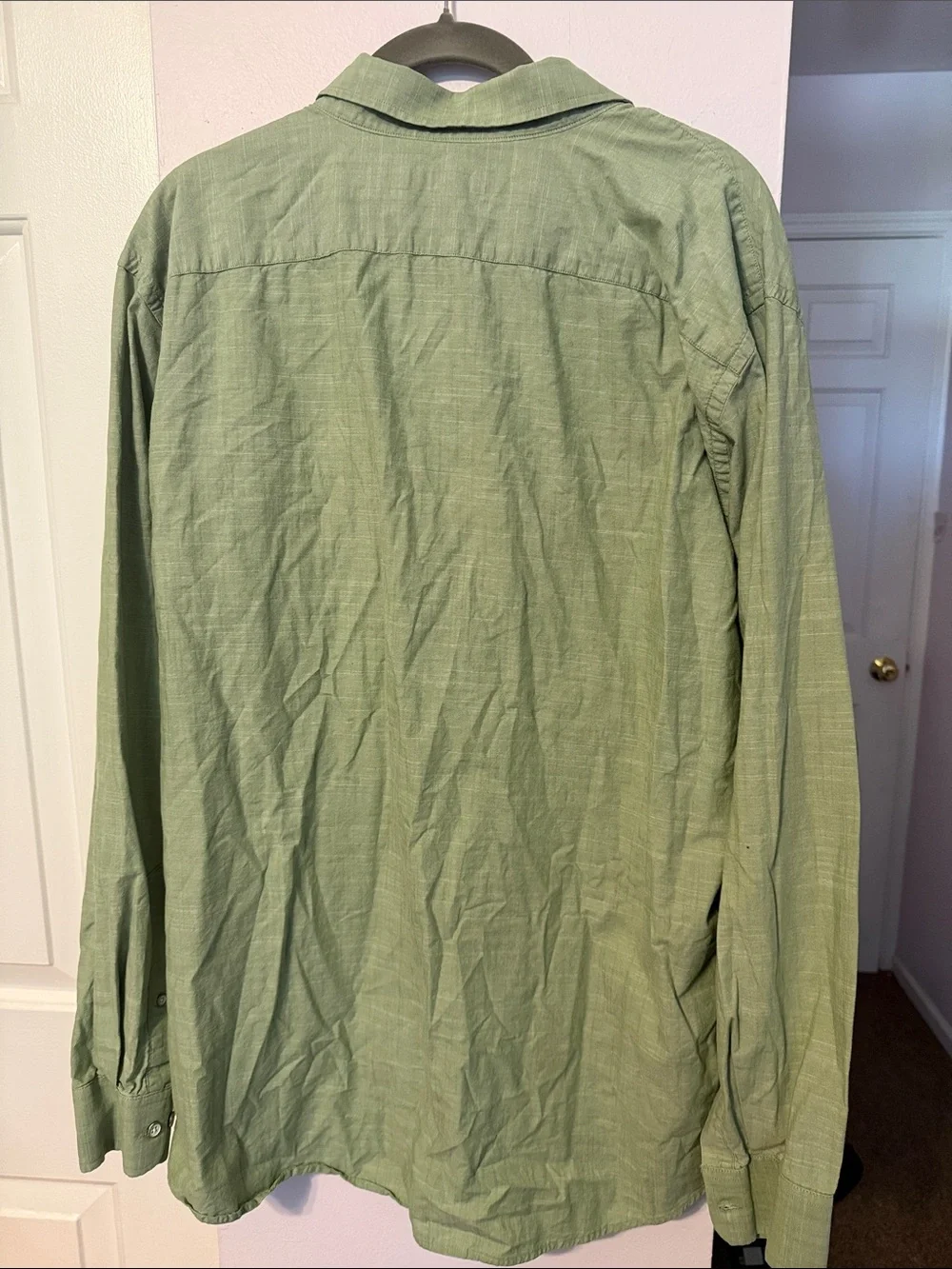 Banana Republic Men’s Light Sage Green Button-Front Shirt Jacket
